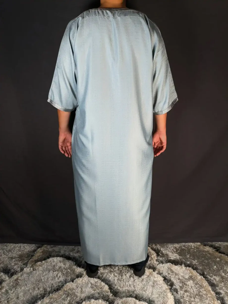 Gandoura homme bleu clair avec broderies argentées